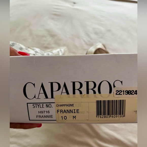 Champagne satin open toe heels - Picture 5 of 5